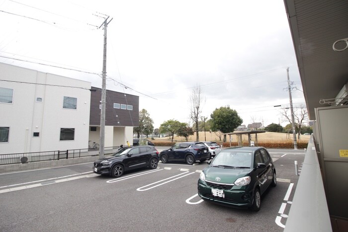 物件内観写真17　(室内からの展望)