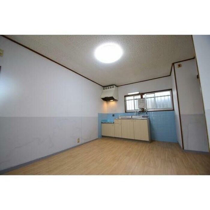 物件内観写真3　(居室)