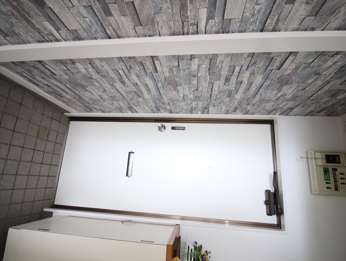 物件内観写真21　(玄関)