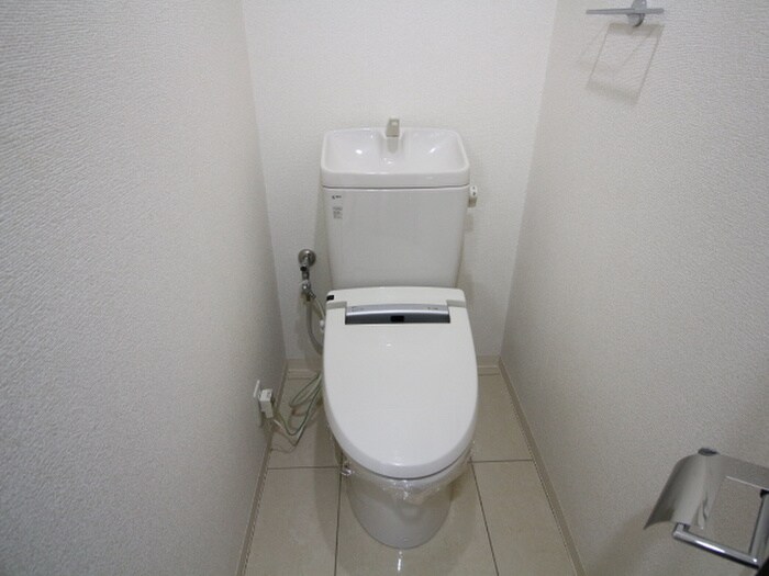 物件内観写真14　(トイレ)