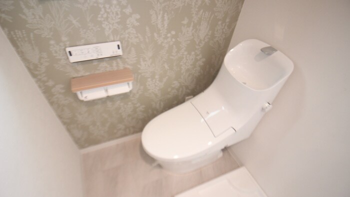 物件内観写真14　(トイレ)