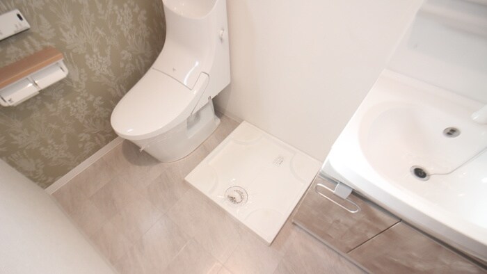 物件内観写真16　(洗濯機置場)