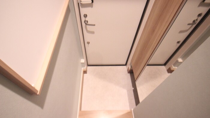 物件内観写真20　(玄関)