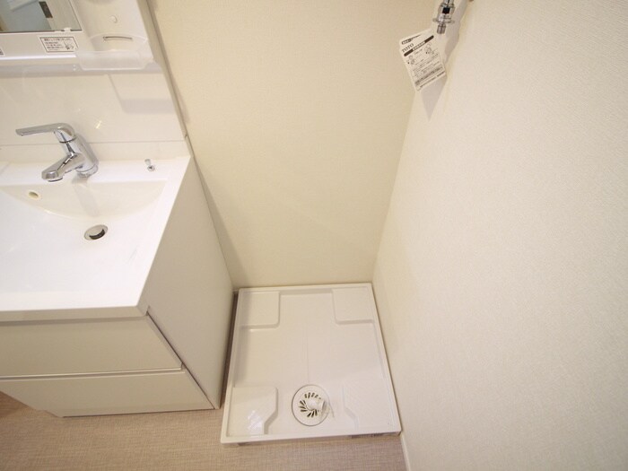 物件内観写真22　(洗濯機置場)