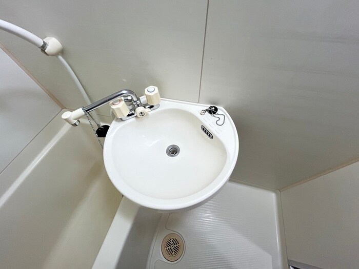 物件内観写真12　(洗面)