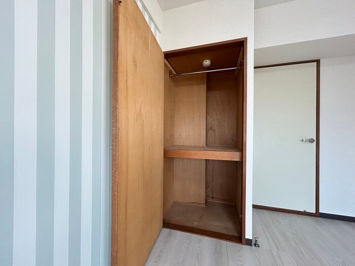物件内観写真13　(収納)