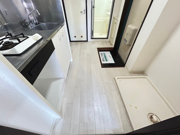 物件内観写真14　(廊下)