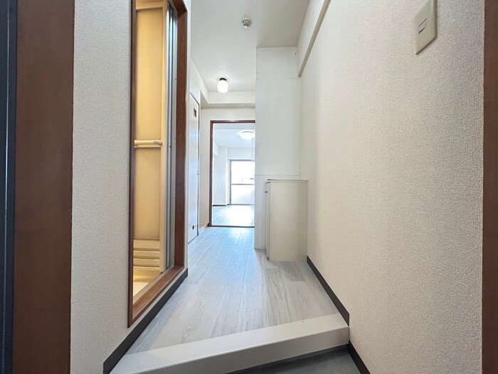 物件内観写真18　(廊下)