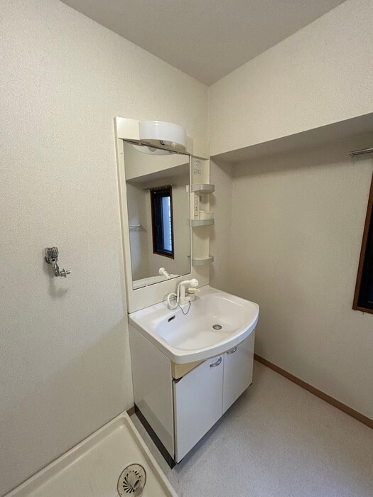 物件内観写真14　(洗面)