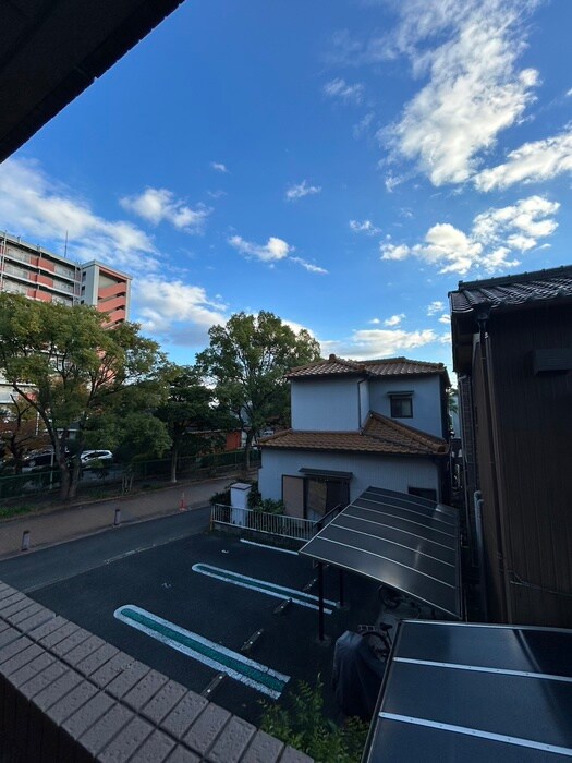 物件内観写真20　(室内からの展望)