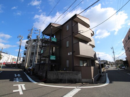 フォ－シックスマキ1外観写真