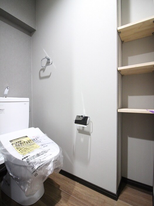 物件内観写真15　(トイレ)