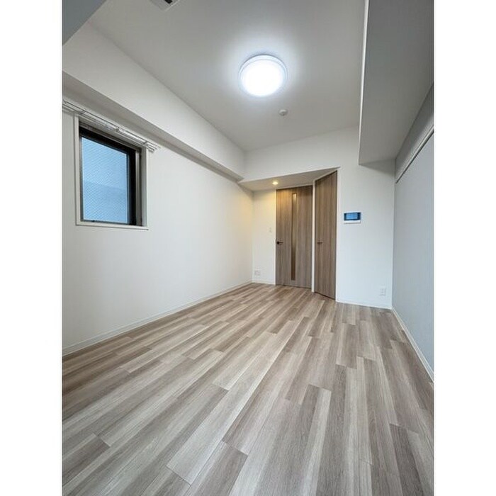 物件内観写真4　(居室)