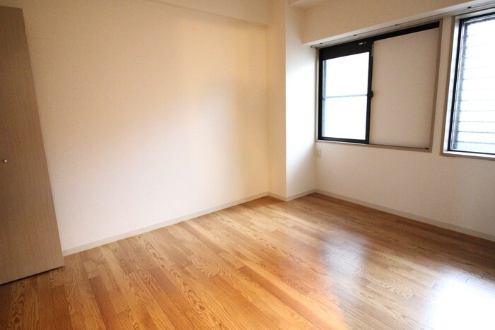 物件内観写真12　(居室)