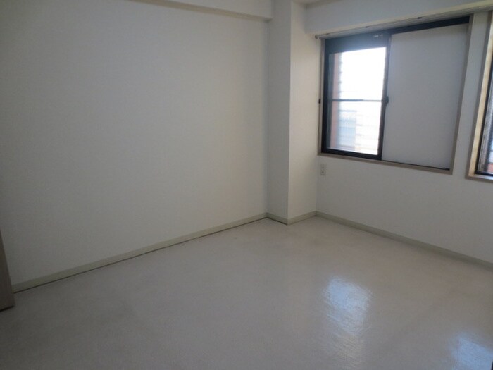 物件内観写真12　(居室)