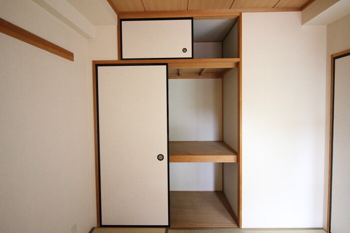 物件内観写真15　(収納)