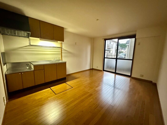 物件内観写真8　(居室)