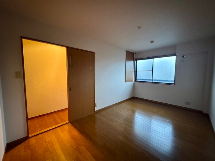 物件内観写真21　(居室)