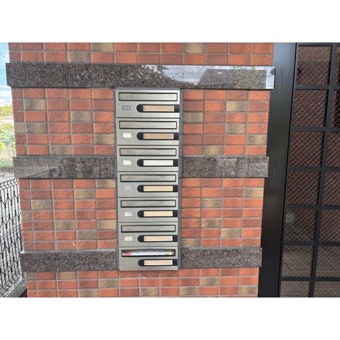 物件外観写真5　(建物設備)