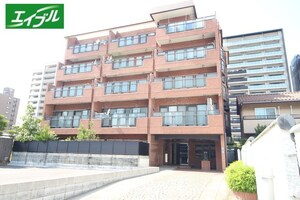 ﾗｲｵﾝｽﾞﾏﾝｼｮﾝ白壁3-13号外観写真