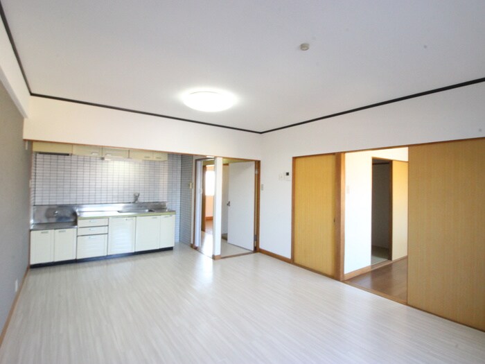 物件内観写真7　(居室)