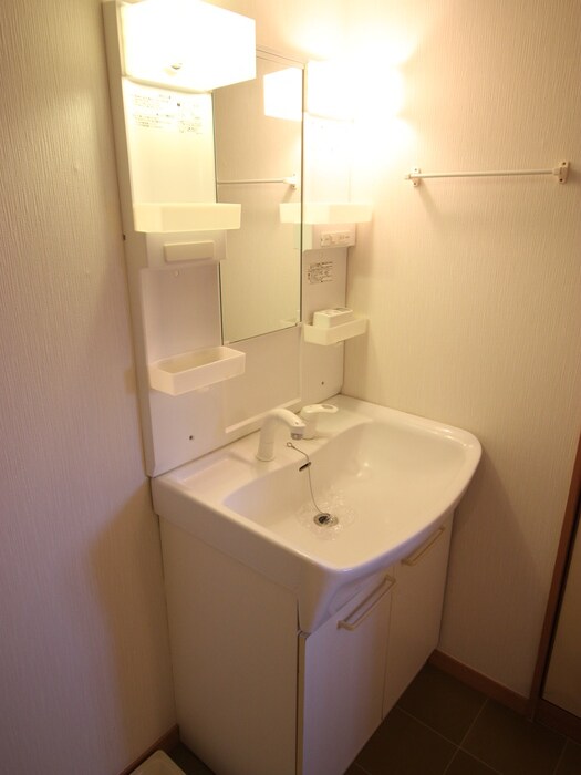 物件内観写真13　(洗面)