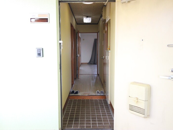 物件内観写真19　(廊下)