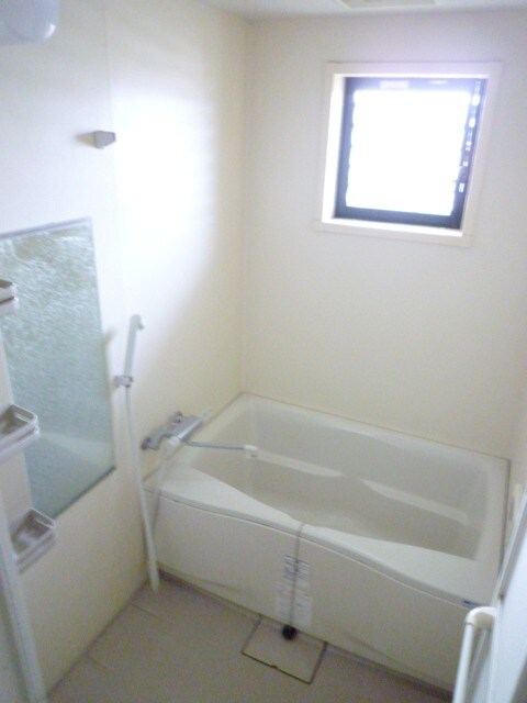 物件内観写真10　(バス／シャワールーム等)