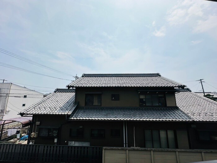 物件内観写真21　(室内からの展望)