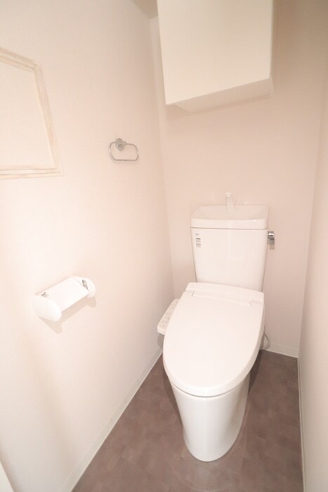 物件内観写真11　(トイレ)