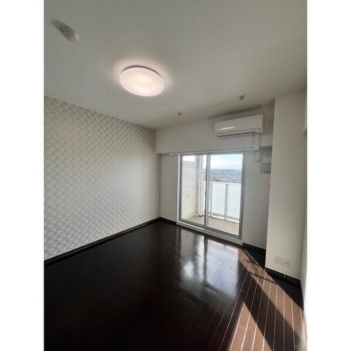 物件内観写真12　(廊下)