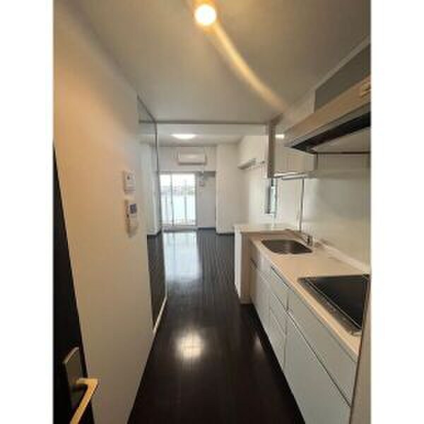 物件内観写真12　(内観写真)