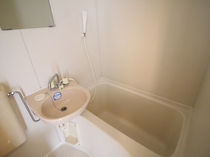 物件内観写真13　(バス／シャワールーム等)