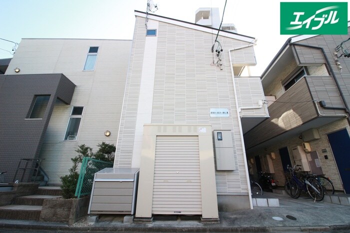 物件外観写真1　(外観写真)