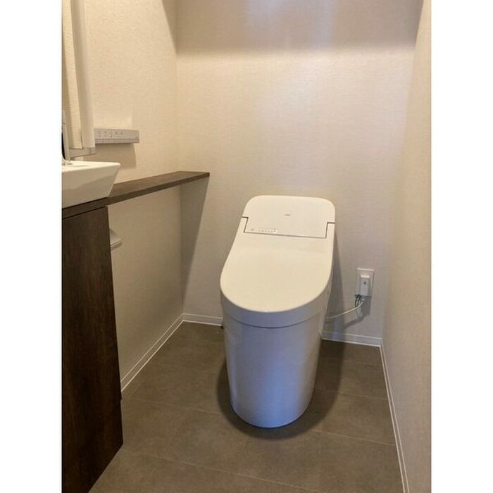 物件内観写真10　(トイレ)