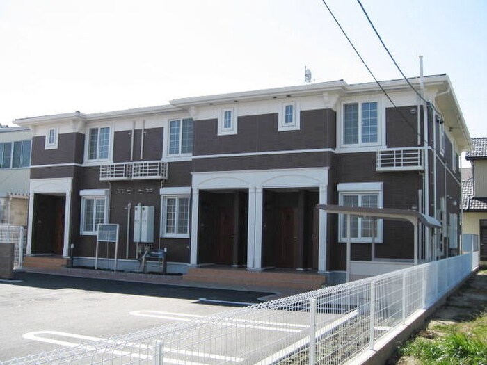 物件外観写真5　(外観写真)