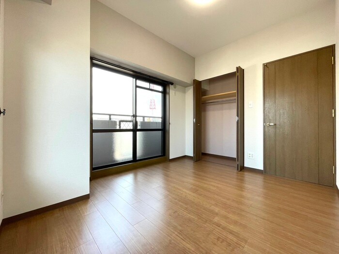 物件内観写真9　(居室)