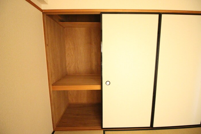 物件内観写真17　(収納)