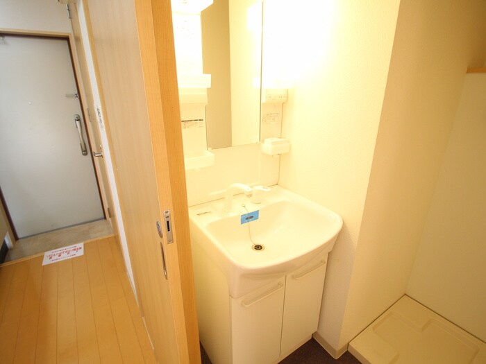 物件内観写真13　(洗面)