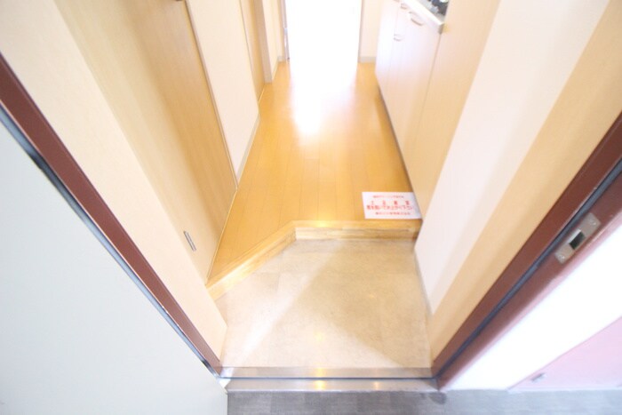 物件内観写真22　(玄関)