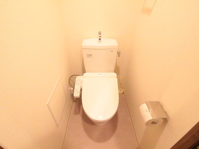 物件内観写真12　(トイレ)