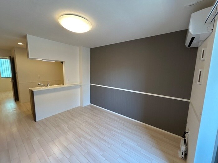 物件内観写真6　(居室)