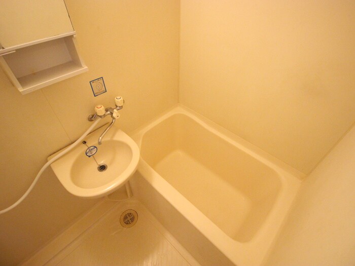 物件内観写真8　(バス／シャワールーム等)