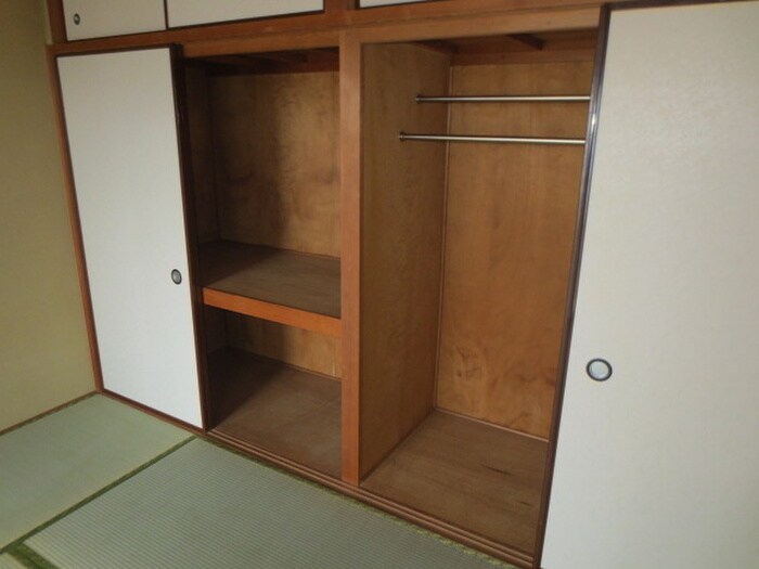 物件内観写真10　(収納)