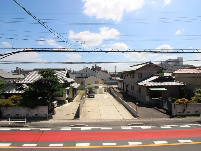 物件内観写真18　(室内からの展望)