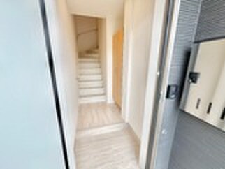 シャトールボアの玄関