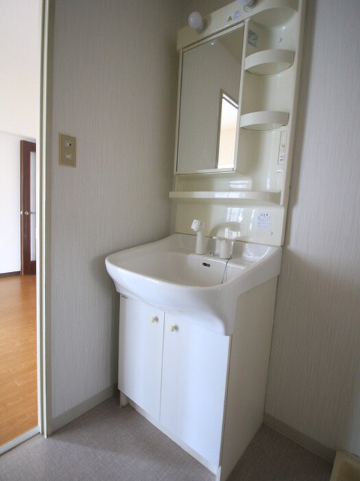 物件内観写真13　(洗面)