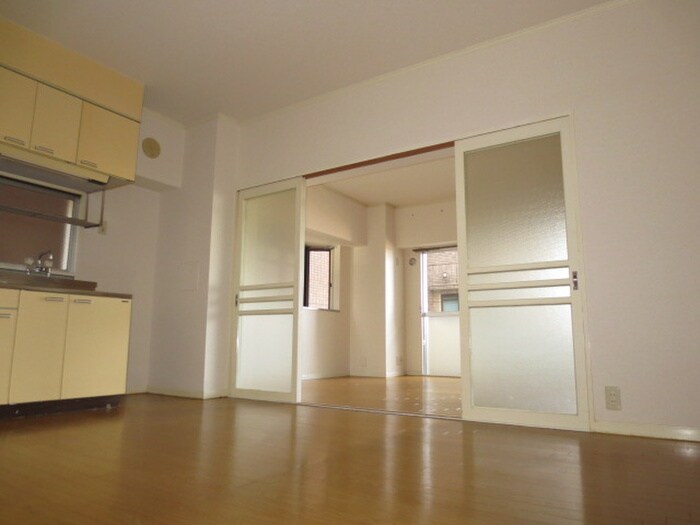 物件内観写真16　(居室)