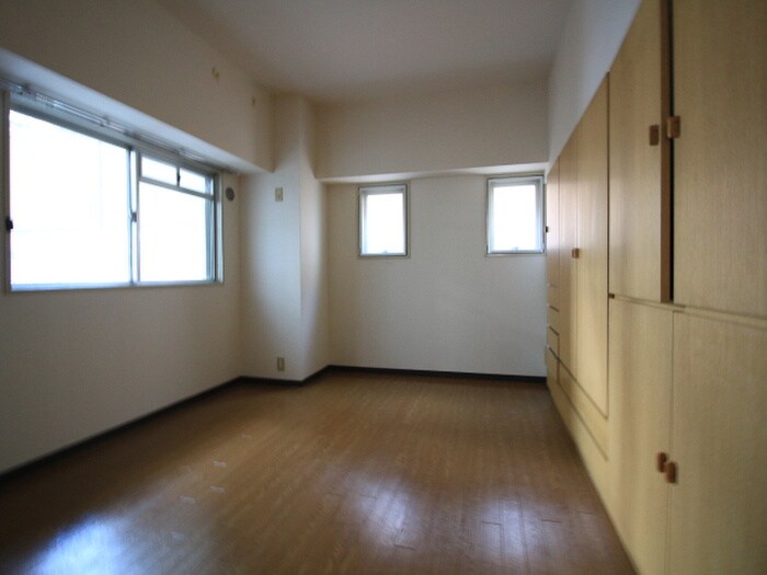 物件内観写真18　(居室)