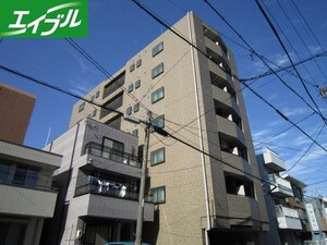 グランパス豊年外観写真